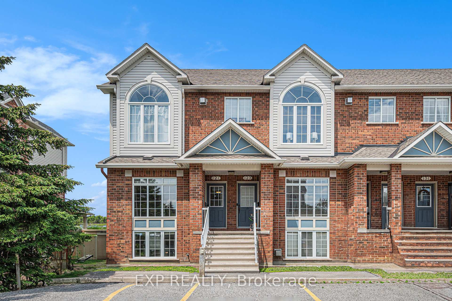 Photo 1 of Unit 121, 5 - 70 Edenvale Dr, Ottawa, Kanata - Beaverbrook — HOMEH