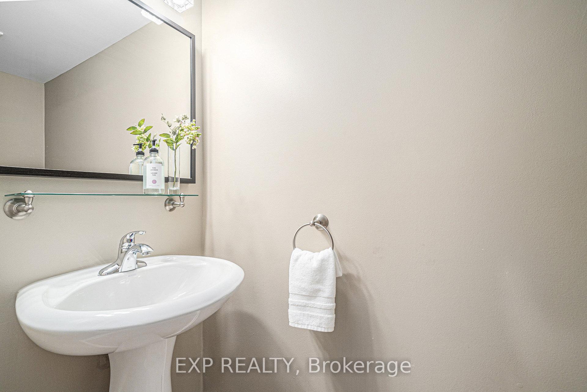 Photo 9 of Unit 121, 5 - 70 Edenvale Dr, Ottawa, Kanata - Beaverbrook — HOMEH