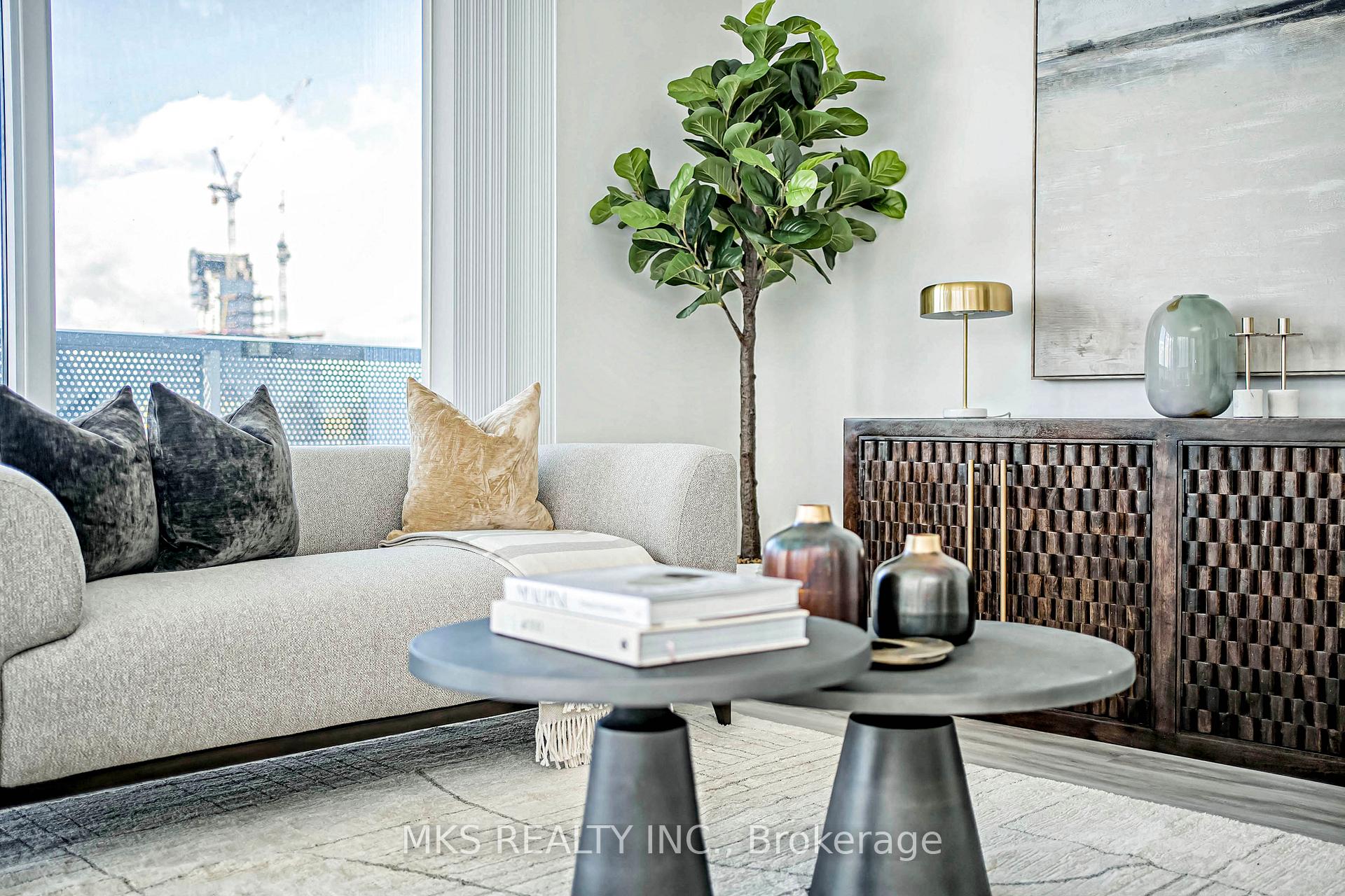Photo 2 of Unit 6311, 55 Cooper Street, Toronto, Waterfront Communities — HOMEH