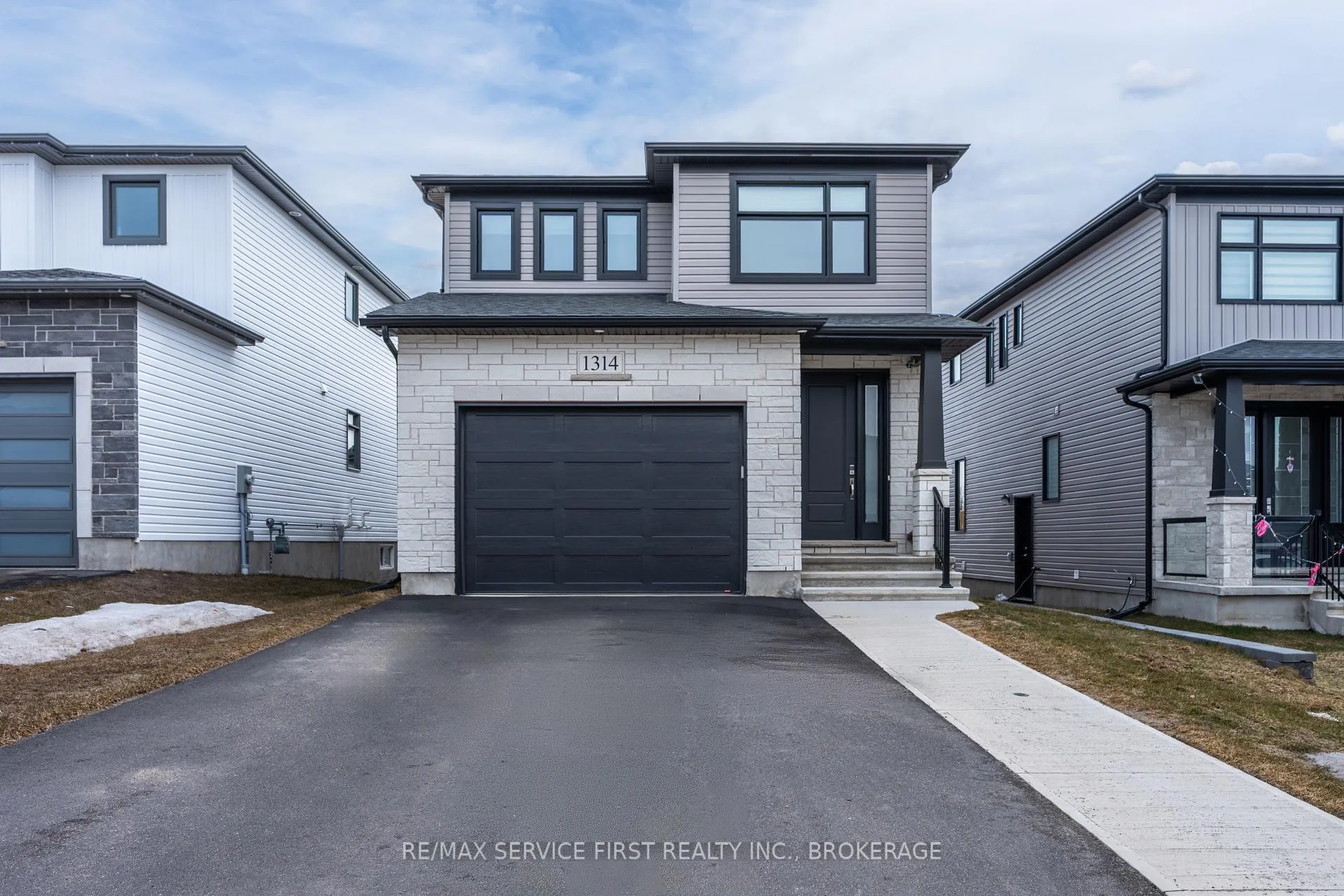 Photo 1 of 1314 Turnbull Way, Kingston, City Northwest — HOMEH