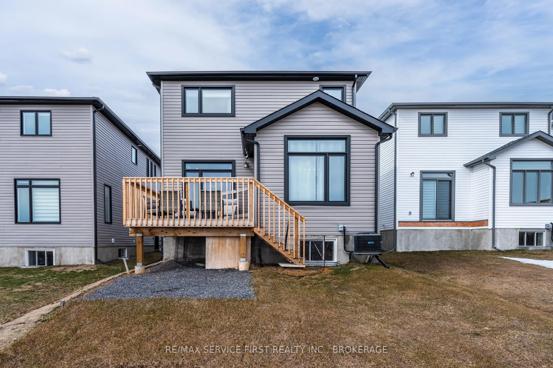 Photo 5 of 1314 Turnbull Way, Kingston, City Northwest — HOMEH