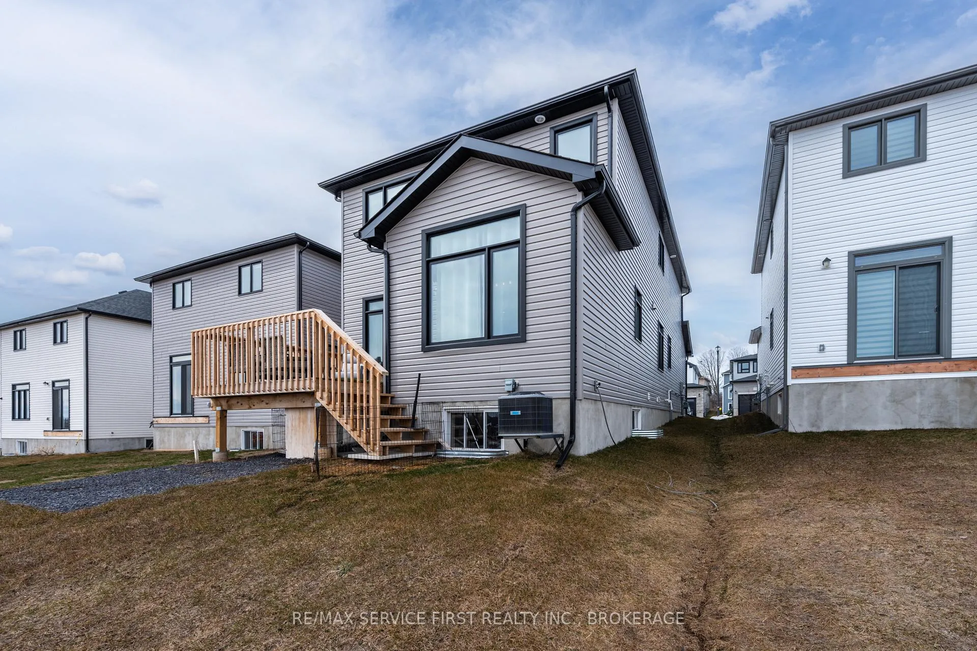 Photo 6 of 1314 Turnbull Way, Kingston, City Northwest — HOMEH