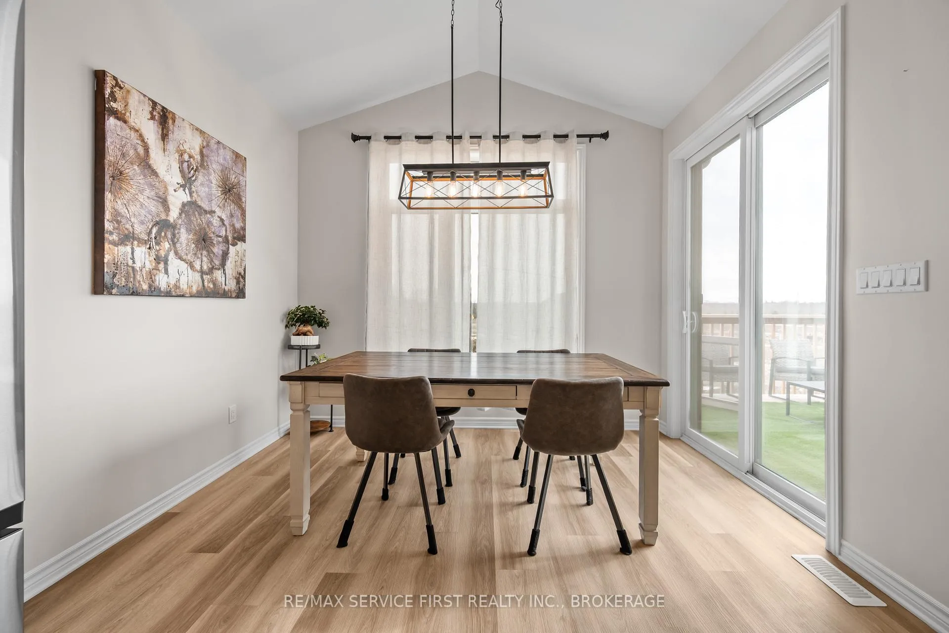 Photo 24 of 1314 Turnbull Way, Kingston, City Northwest — HOMEH