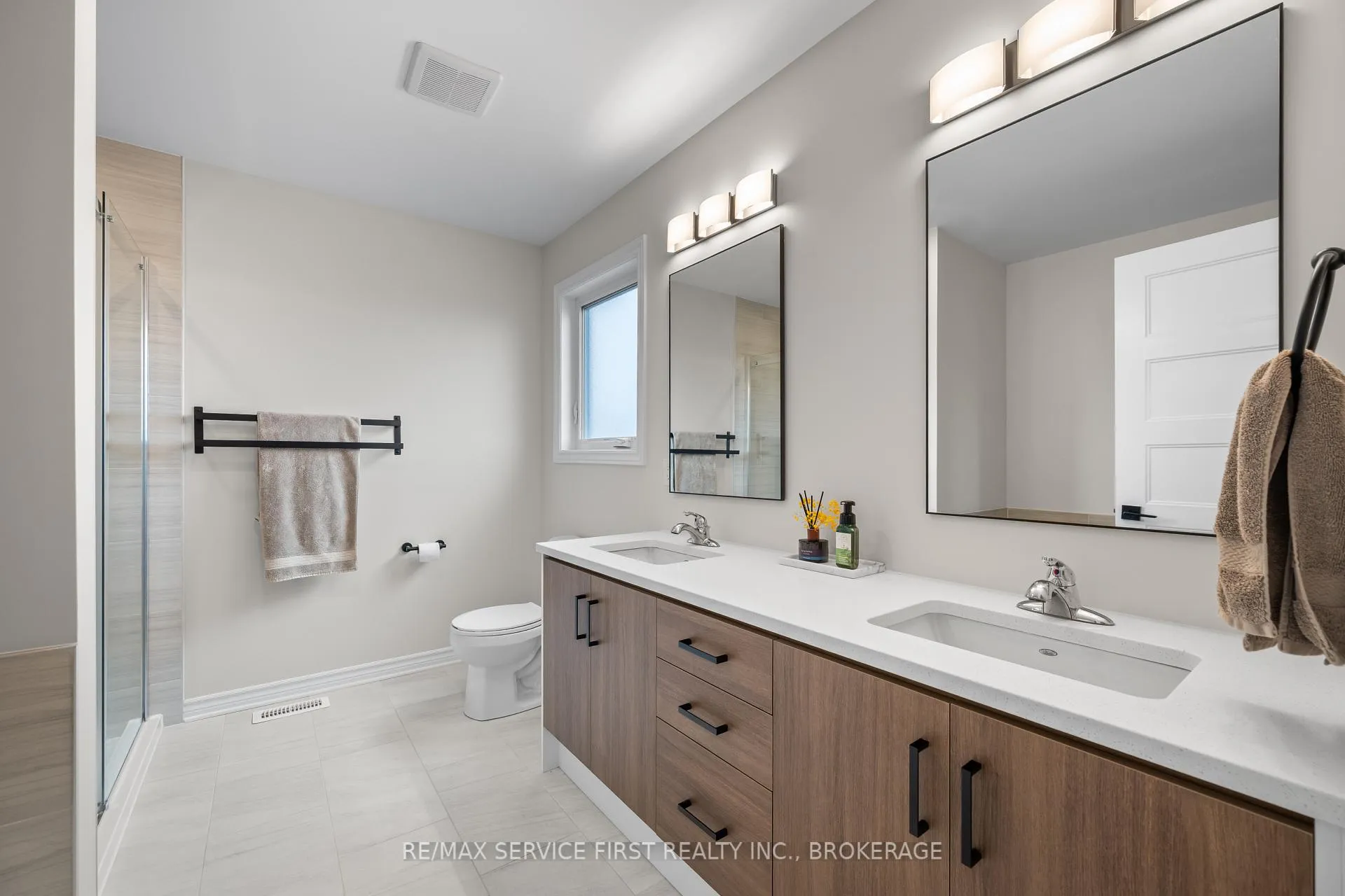 Photo 32 of 1314 Turnbull Way, Kingston, City Northwest — HOMEH