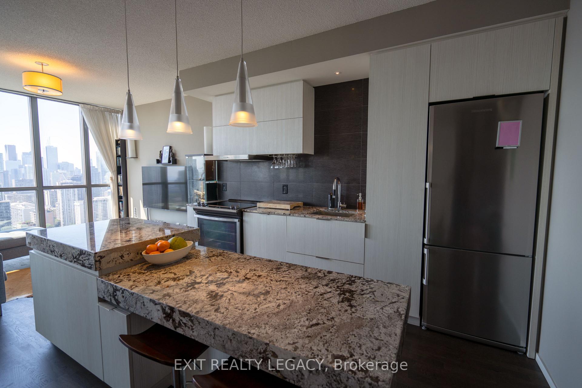 Photo 4 of Unit 3103, 101 Charles Street E, Toronto, Church-Yonge Corridor — HOMEH
