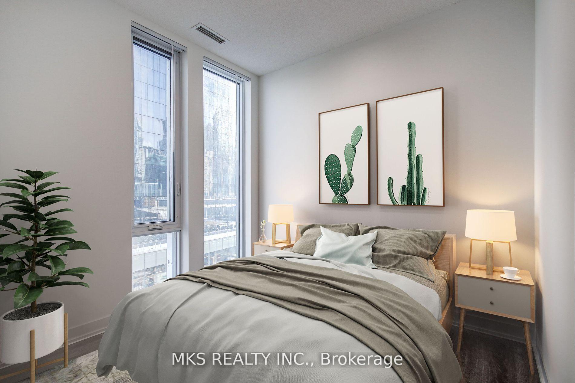 Front of Unit 815, 138 Downes Street