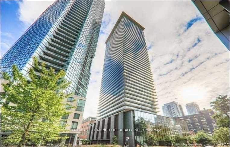 Front of Unit 3102, 33 Charles Street E