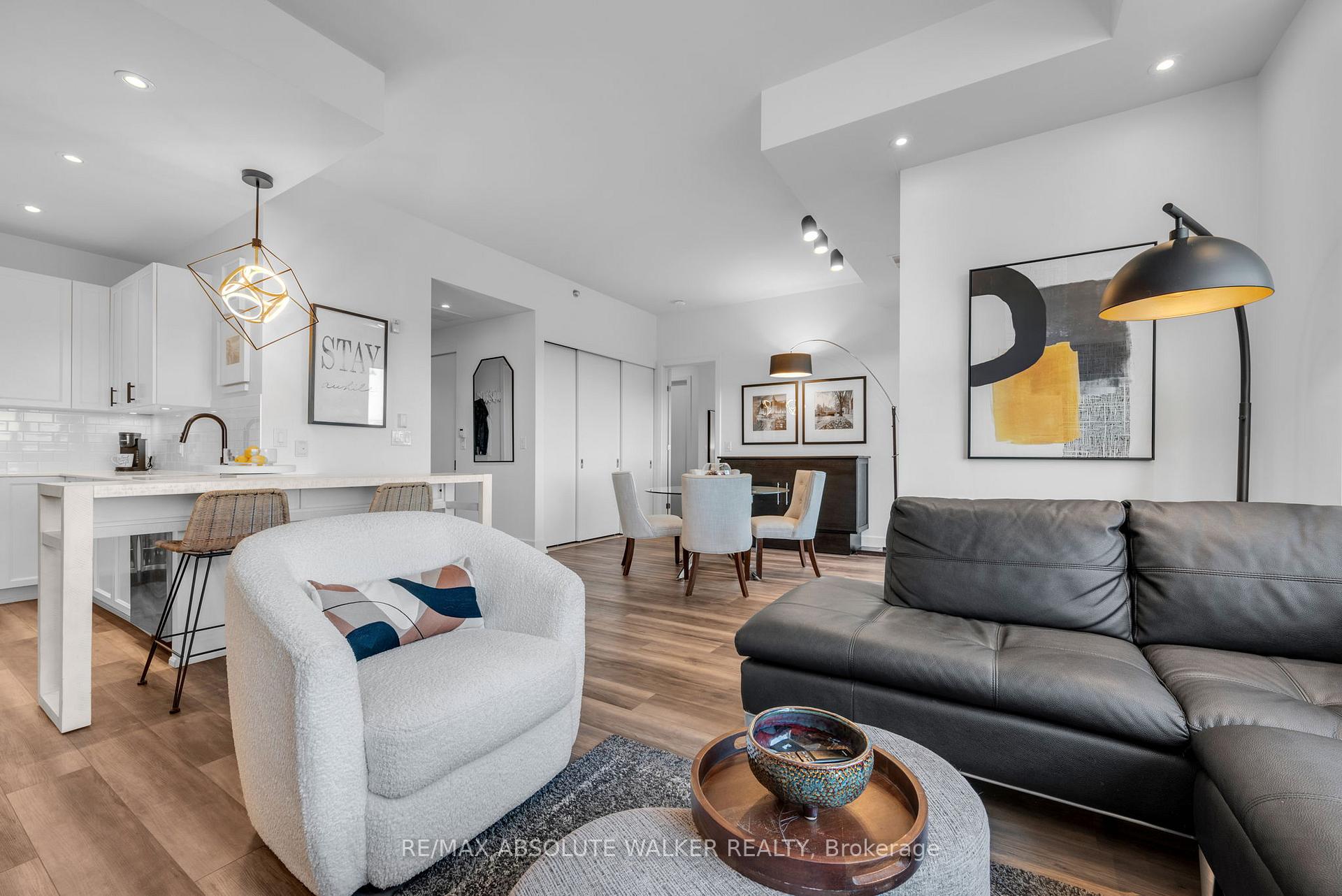 Photo 10 of Unit 1006, 7 Marquette Avenue, Ottawa, Vanier — HOMEH