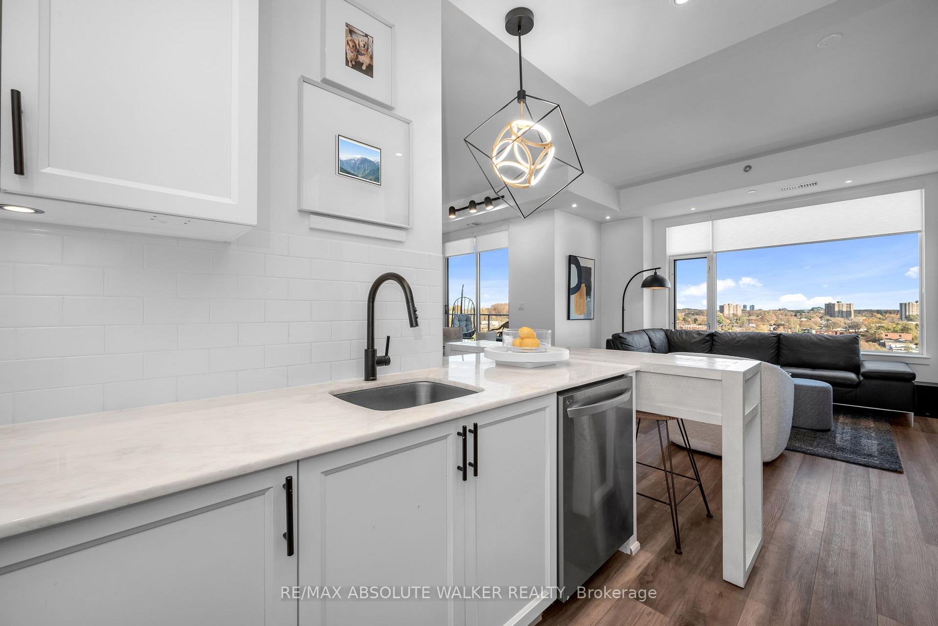 Photo 16 of Unit 1006, 7 Marquette Avenue, Ottawa, Vanier — HOMEH
