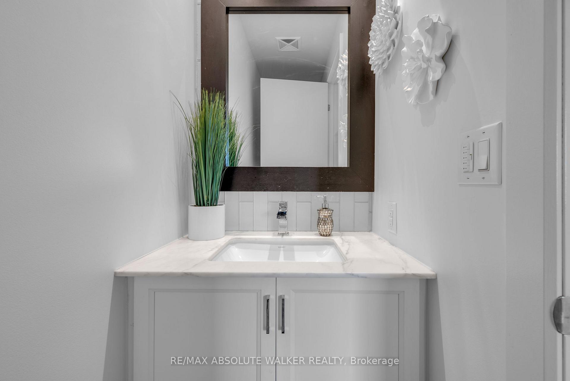 Photo 26 of Unit 1006, 7 Marquette Avenue, Ottawa, Vanier — HOMEH