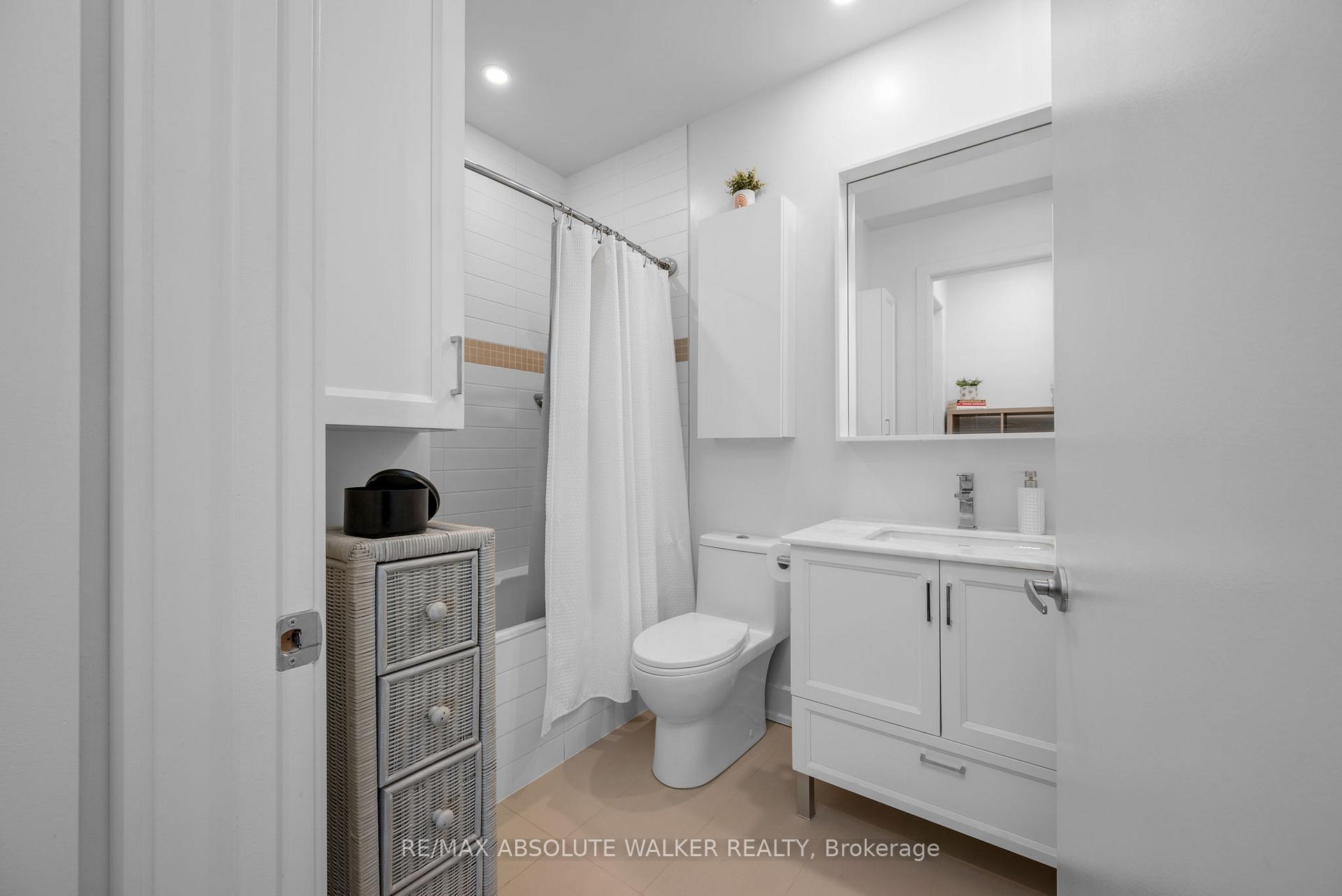 Photo 30 of Unit 1006, 7 Marquette Avenue, Ottawa, Vanier — HOMEH