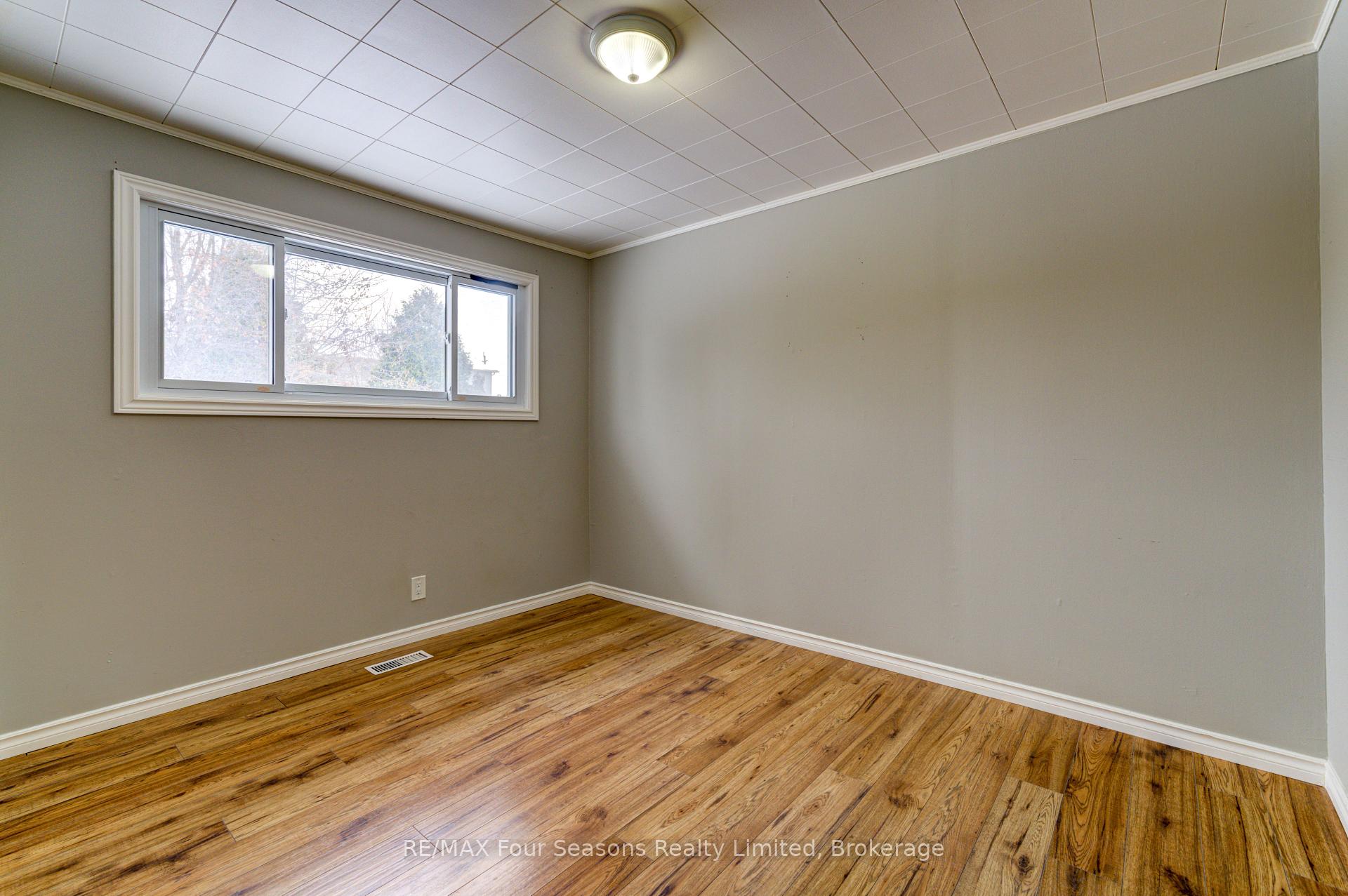 Photo 17 of 7531 County Road 91, Clearview, Stayner — HOMEH