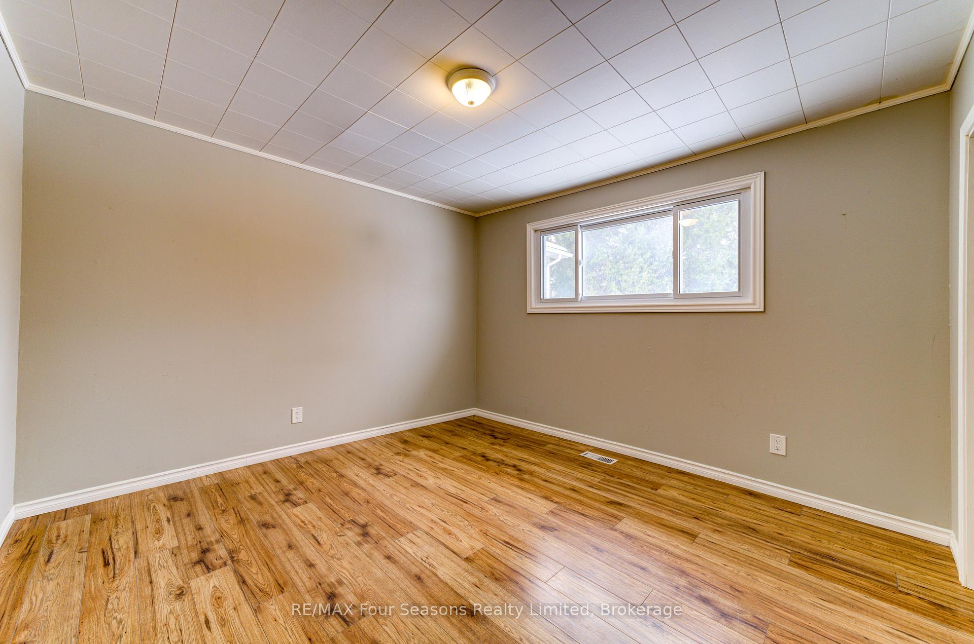 Photo 18 of 7531 County Road 91, Clearview, Stayner — HOMEH