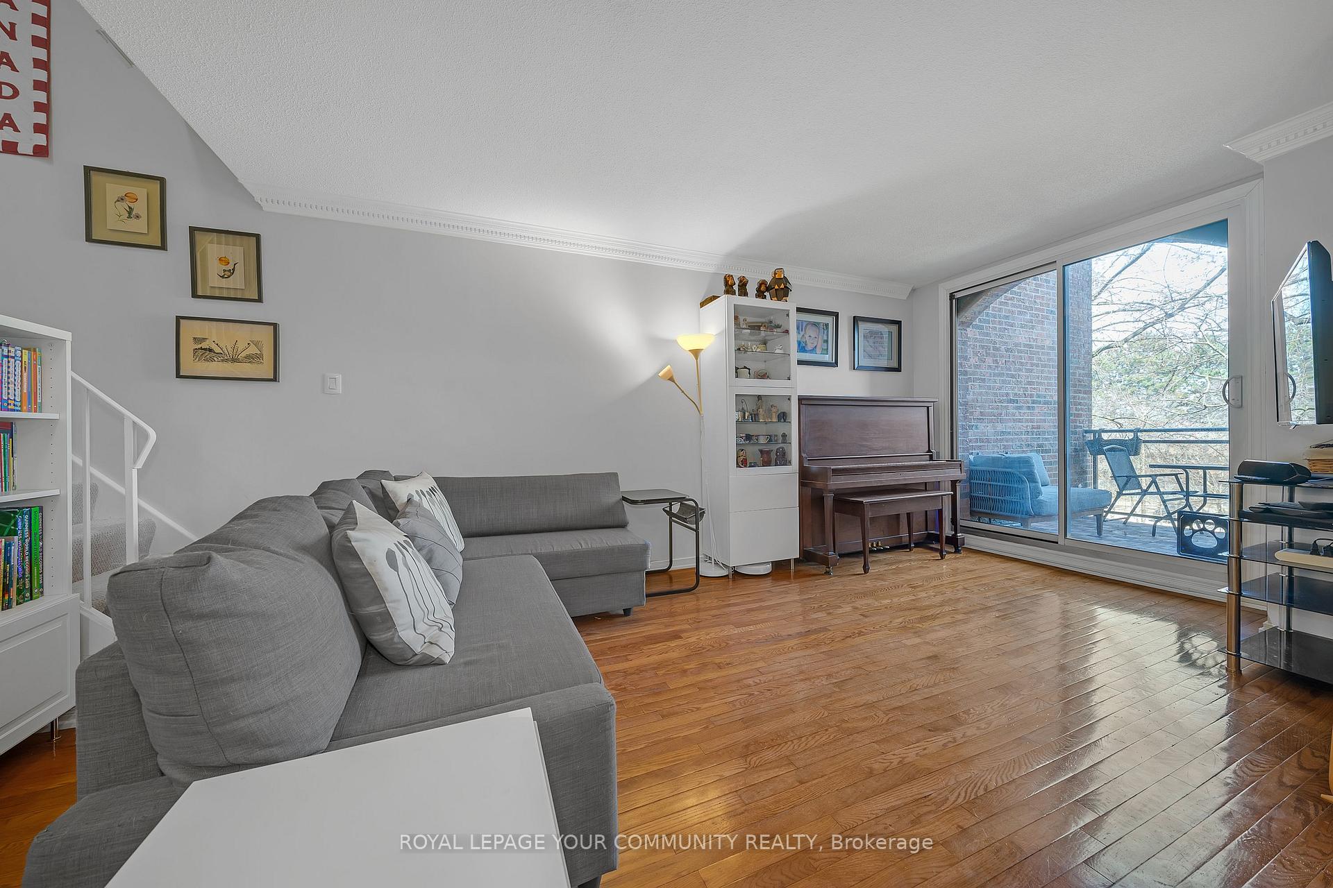 Photo 10 of Unit 254, 16 Elgin Street, Markham, Thornhill — HOMEH