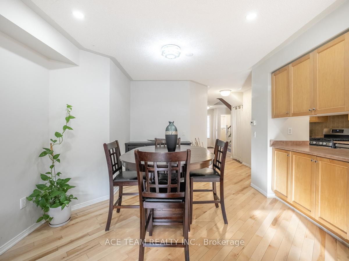 Photo 13 of 147 Hanton Crescent, Caledon, Bolton East — HOMEH