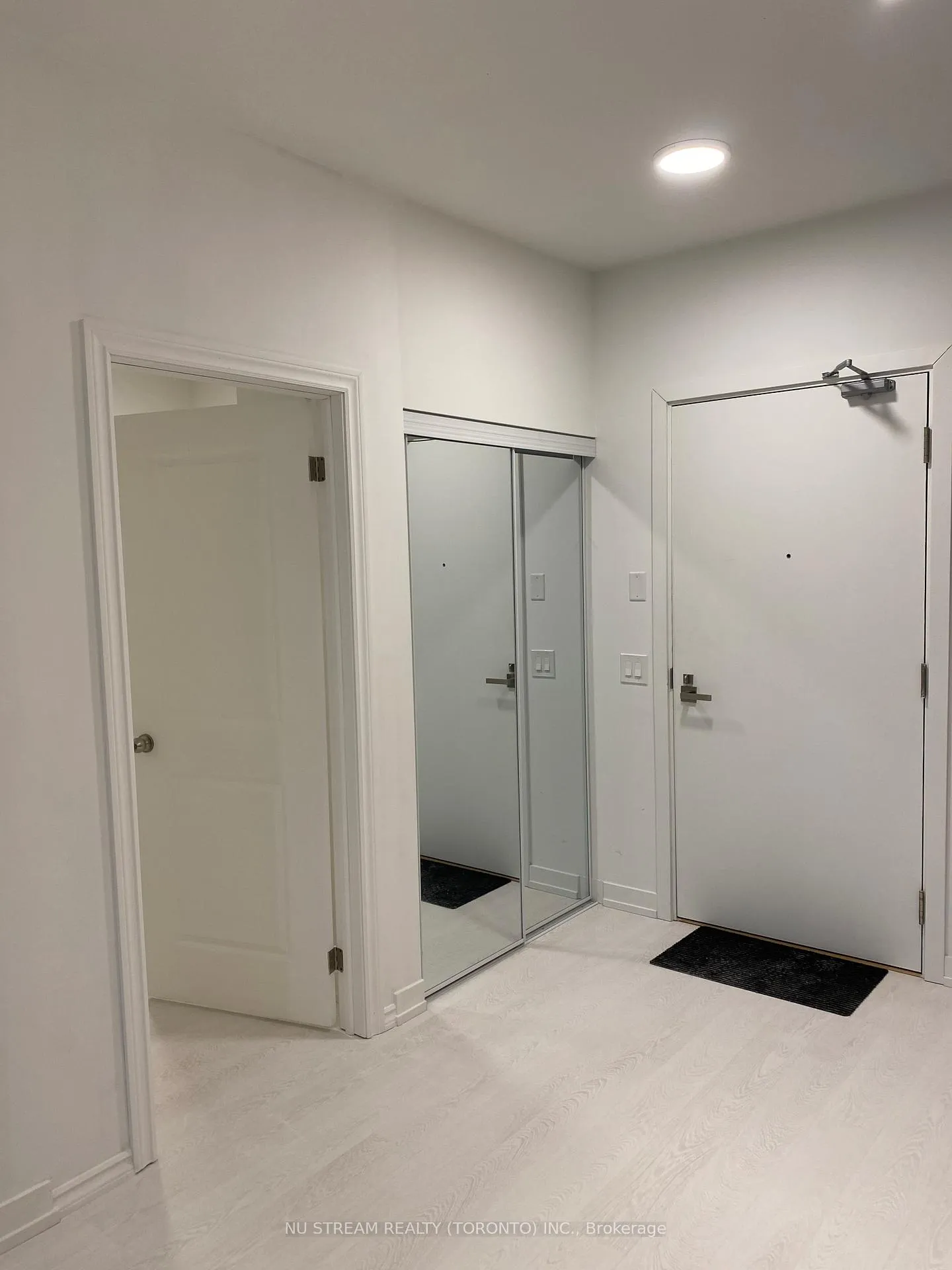 Photo 18 of Unit 714, 415 Main Street, Hamilton, Kirkendall — HOMEH