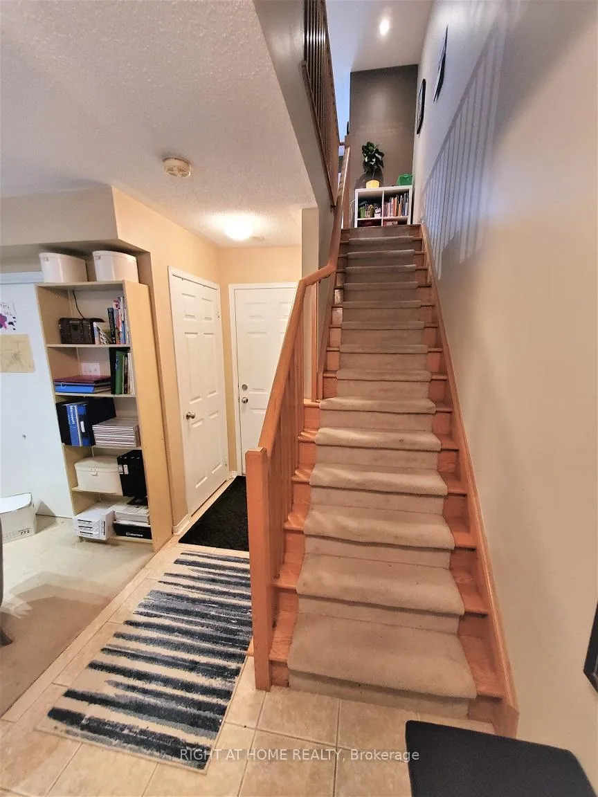 Photo 16 of Unit 3, 161 Twelfth Street, Etobicoke, New Toronto — HOMEH