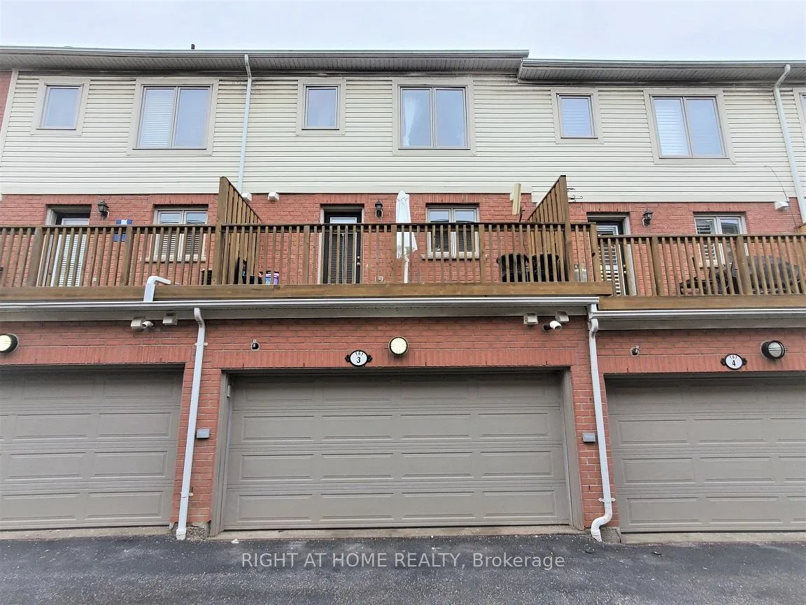 Photo 17 of Unit 3, 161 Twelfth Street, Etobicoke, New Toronto — HOMEH