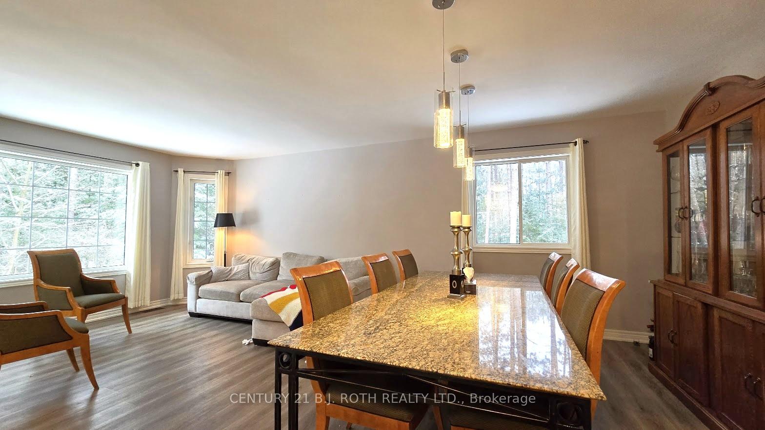 Photo 10 of 19 Fawn Crescent, Clearview, Rural Clearview — HOMEH