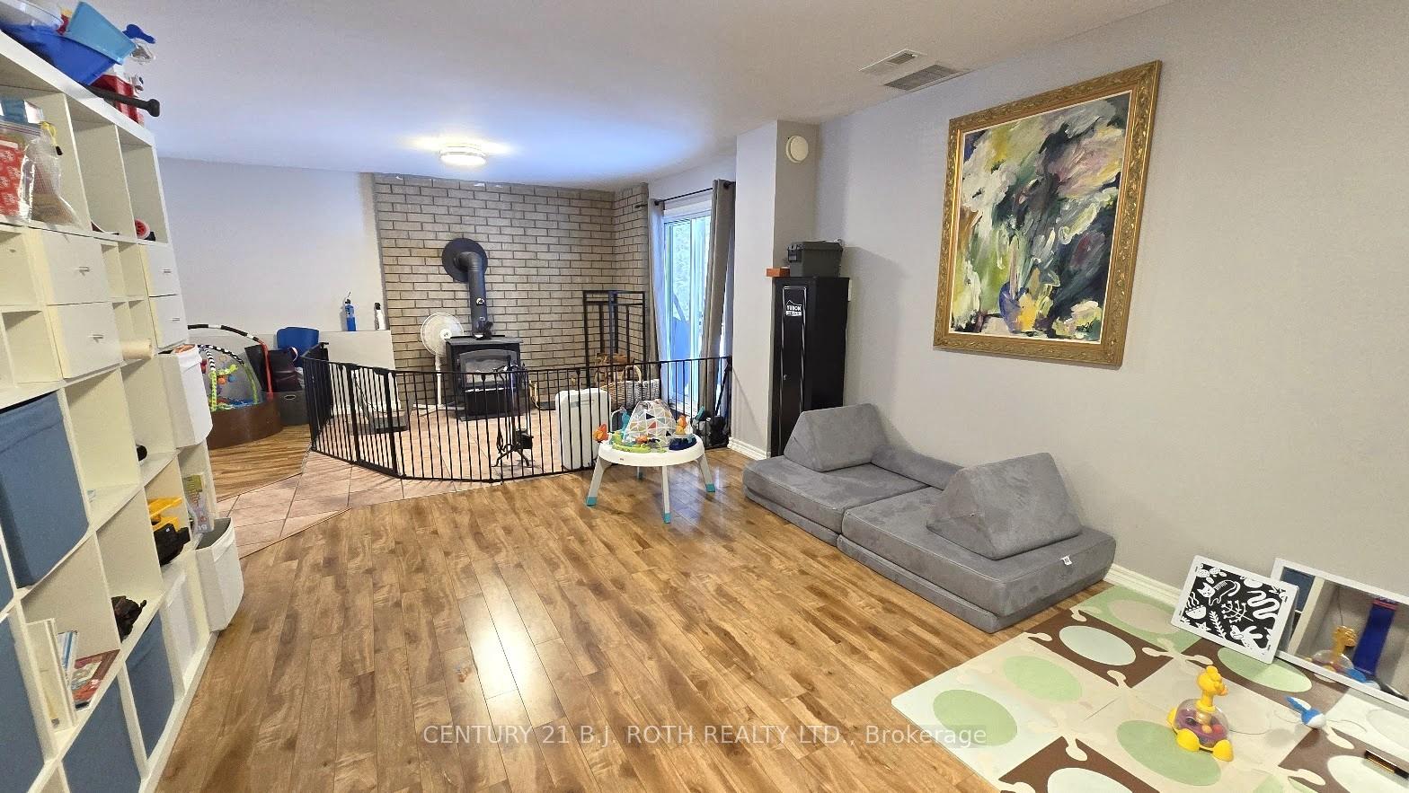 Photo 30 of 19 Fawn Crescent, Clearview, Rural Clearview — HOMEH