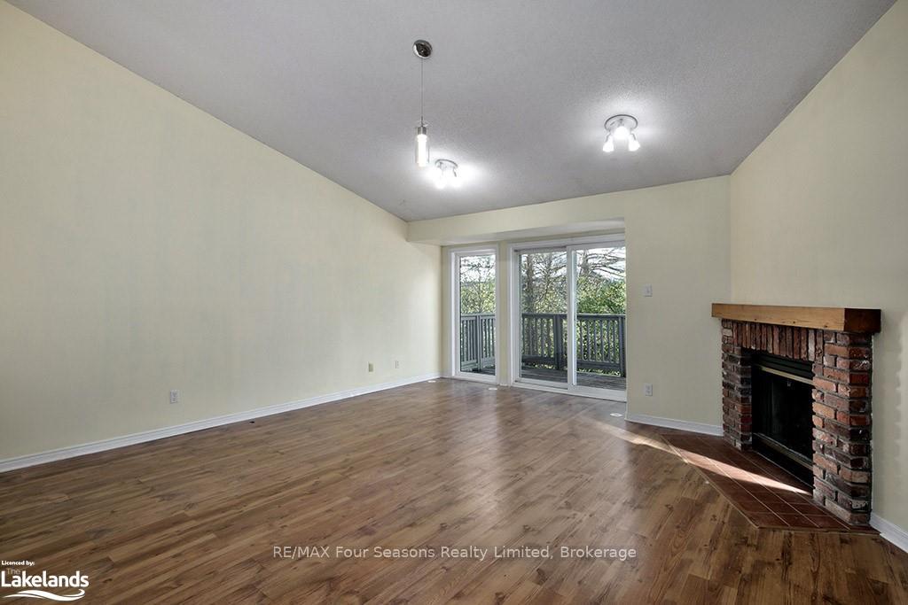 Photo 5 of Unit 34, 5 Harbour Street E, Collingwood — HOMEH