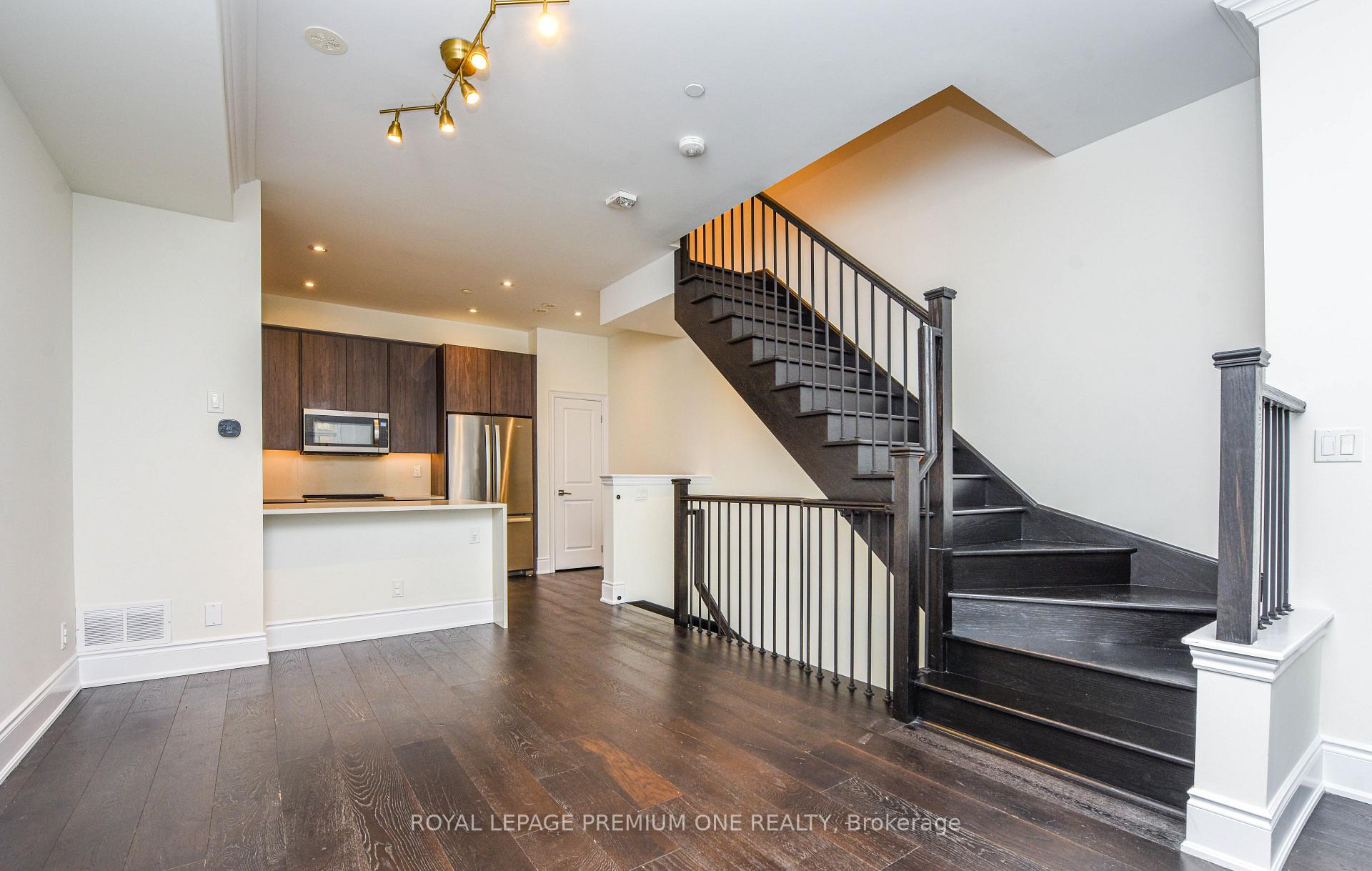 Photo 9 of Unit 64, 71 Elder Avenue, Etobicoke, Long Branch — HOMEH
