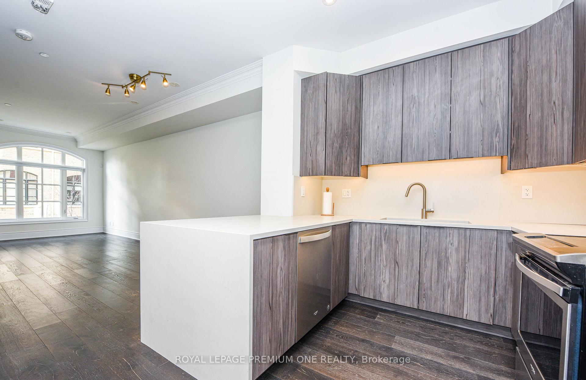 Photo 15 of Unit 64, 71 Elder Avenue, Etobicoke, Long Branch — HOMEH