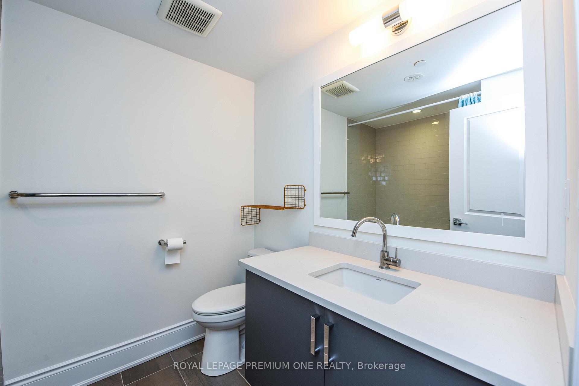Photo 19 of Unit 64, 71 Elder Avenue, Etobicoke, Long Branch — HOMEH