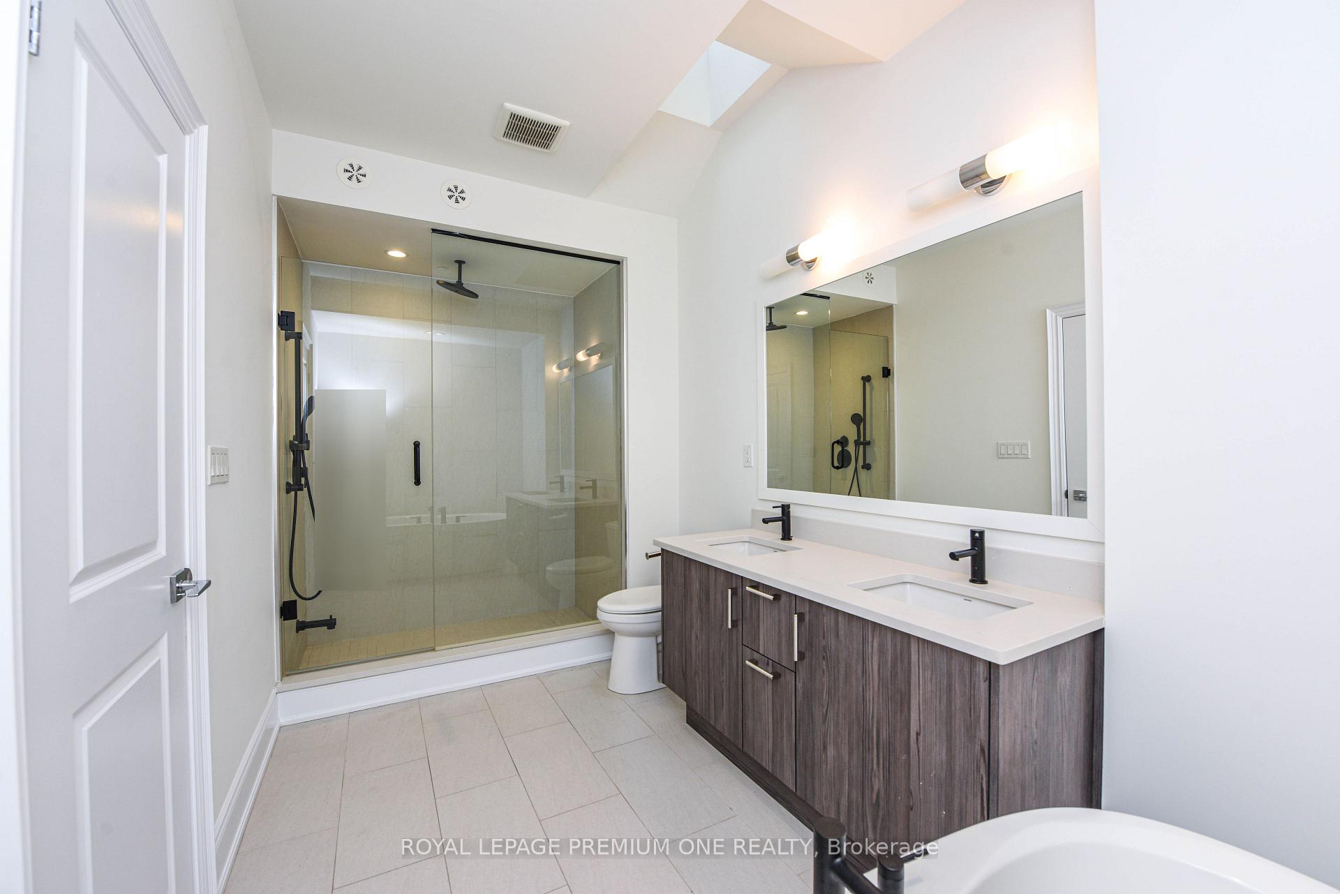 Photo 26 of Unit 64, 71 Elder Avenue, Etobicoke, Long Branch — HOMEH