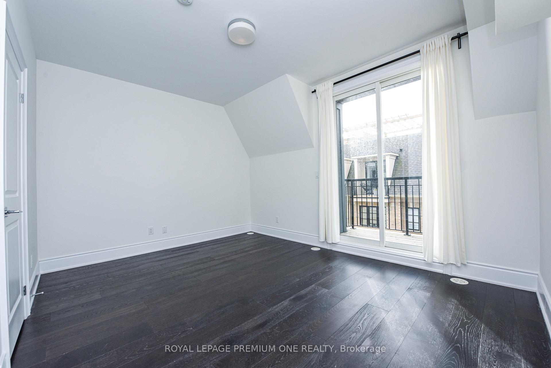 Photo 34 of Unit 64, 71 Elder Avenue, Etobicoke, Long Branch — HOMEH