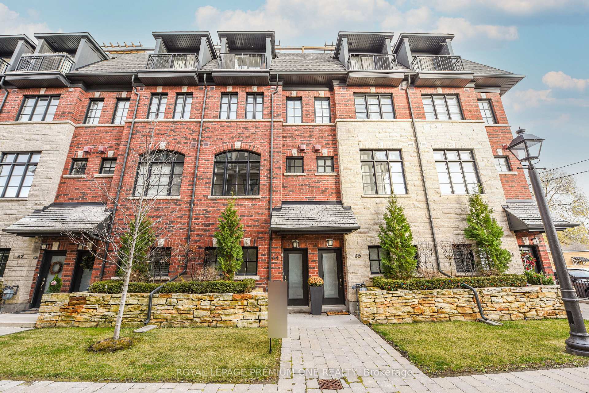 Photo 40 of Unit 64, 71 Elder Avenue, Etobicoke, Long Branch — HOMEH