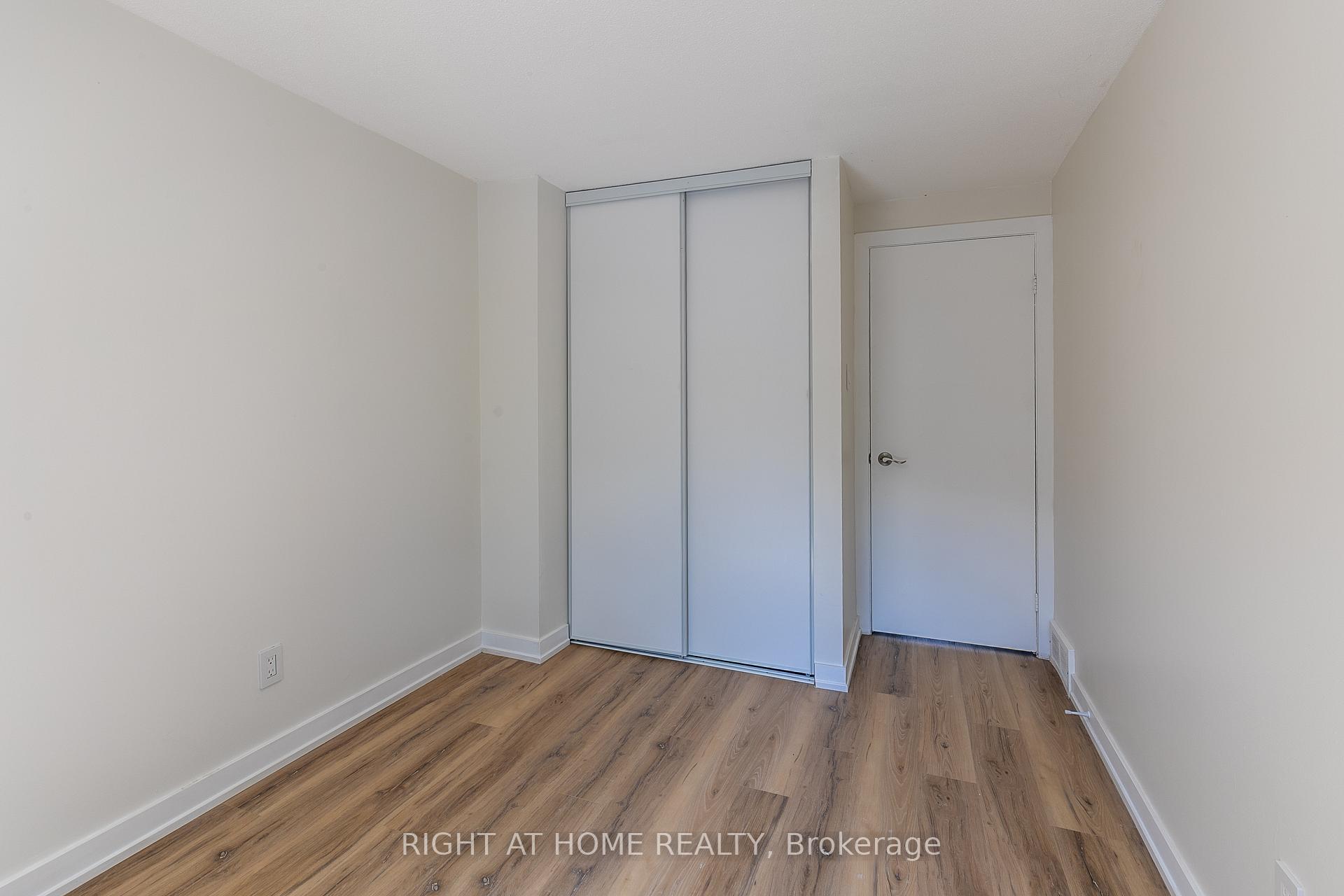 Photo 16 of Unit 15, 2669 Southvale Crescent, Ottawa, Sheffield Glen/Industrial Park — HOMEH