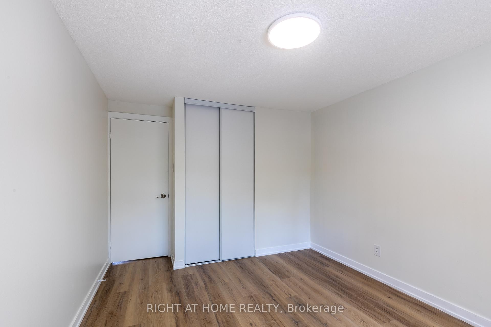 Photo 19 of Unit 15, 2669 Southvale Crescent, Ottawa, Sheffield Glen/Industrial Park — HOMEH