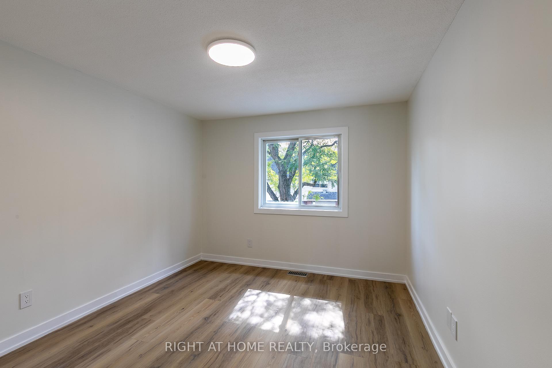 Photo 21 of Unit 15, 2669 Southvale Crescent, Ottawa, Sheffield Glen/Industrial Park — HOMEH