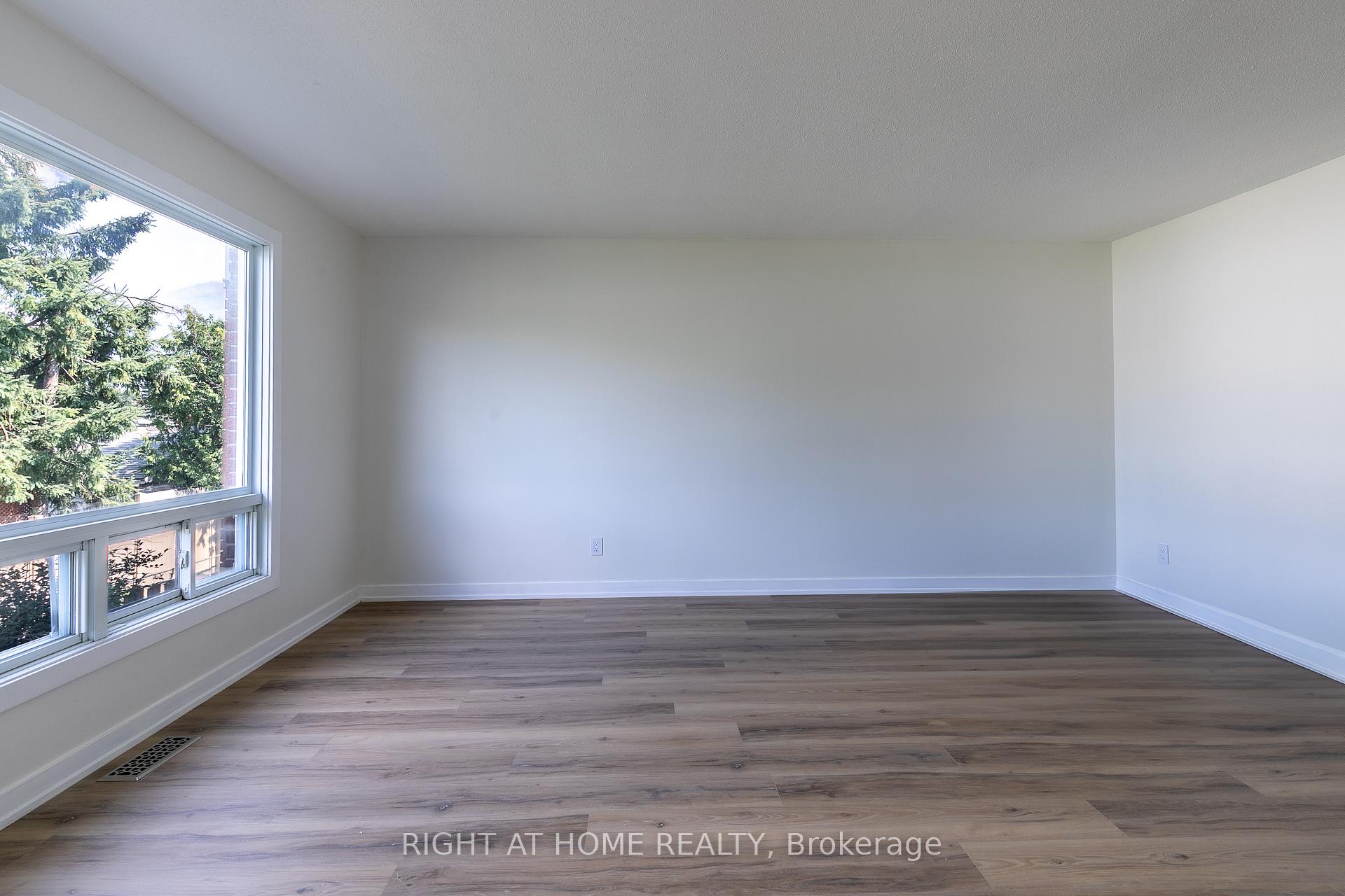 Photo 25 of Unit 15, 2669 Southvale Crescent, Ottawa, Sheffield Glen/Industrial Park — HOMEH