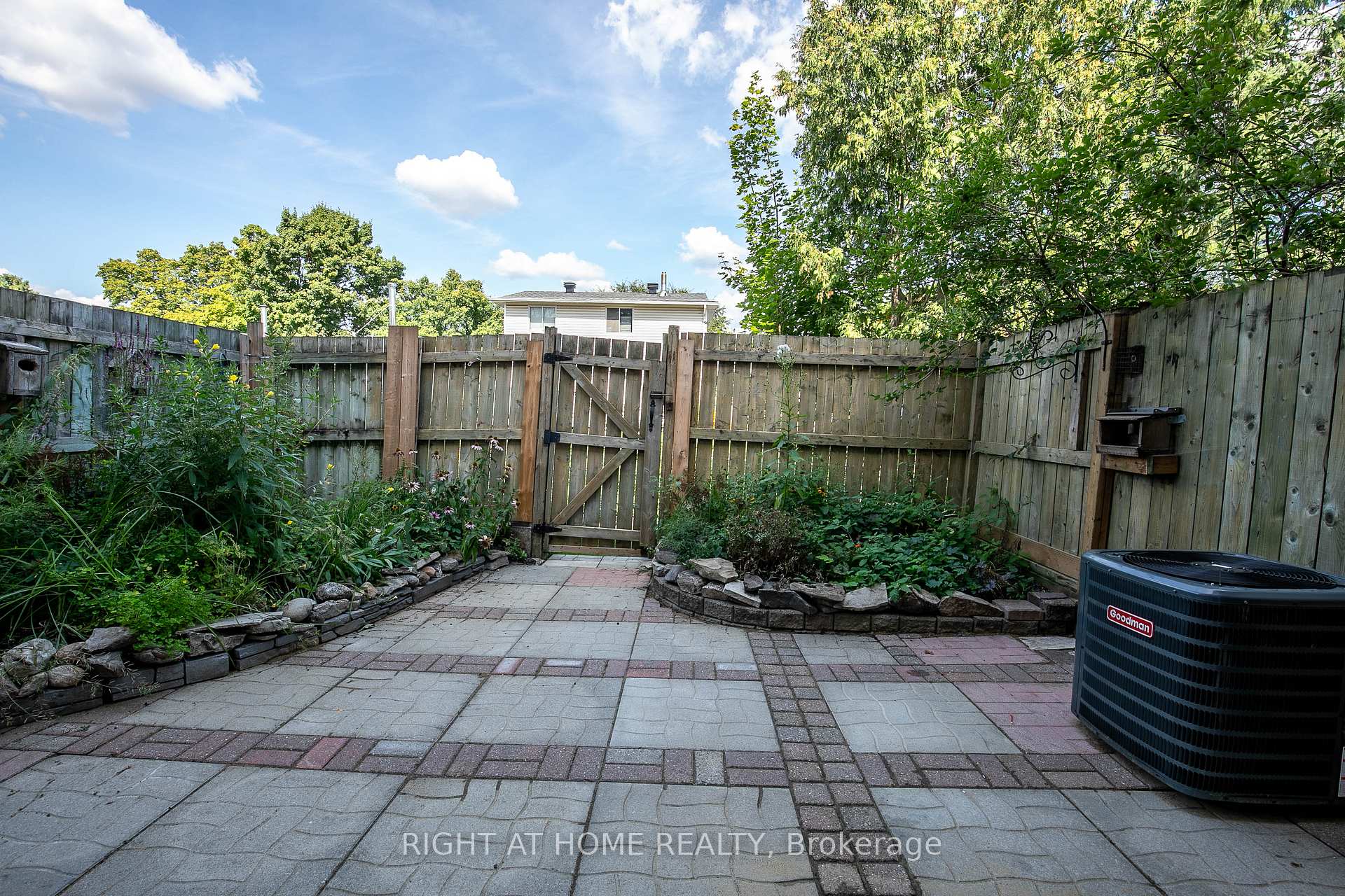 Photo 28 of Unit 15, 2669 Southvale Crescent, Ottawa, Sheffield Glen/Industrial Park — HOMEH