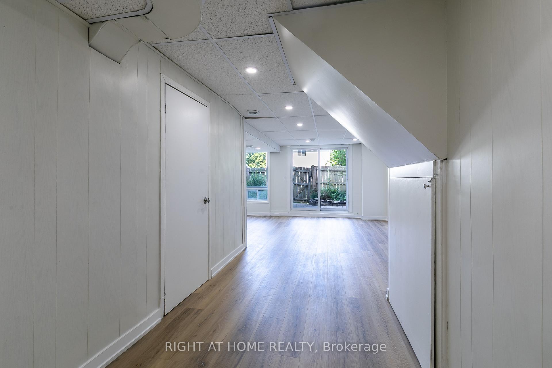 Photo 29 of Unit 15, 2669 Southvale Crescent, Ottawa, Sheffield Glen/Industrial Park — HOMEH