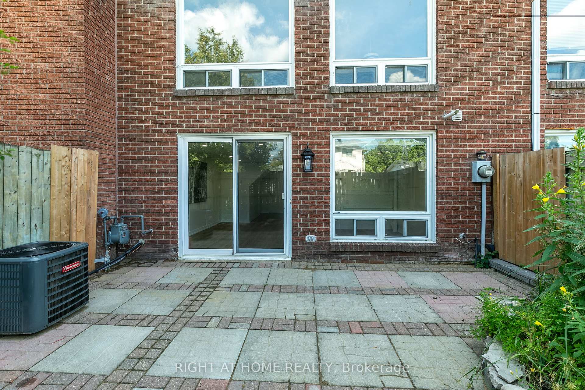 Photo 31 of Unit 15, 2669 Southvale Crescent, Ottawa, Sheffield Glen/Industrial Park — HOMEH