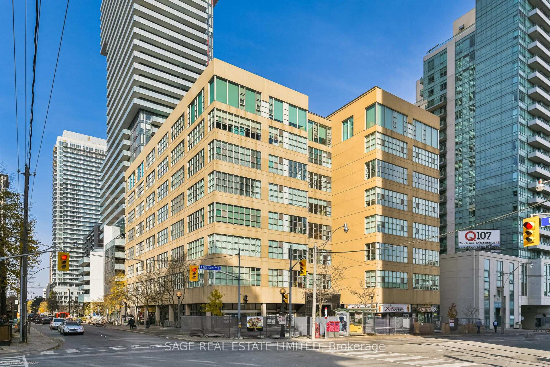 Photo 1 of Unit 208, 188 Eglinton Avenue E, Toronto, Mount Pleasant West — HOMEH