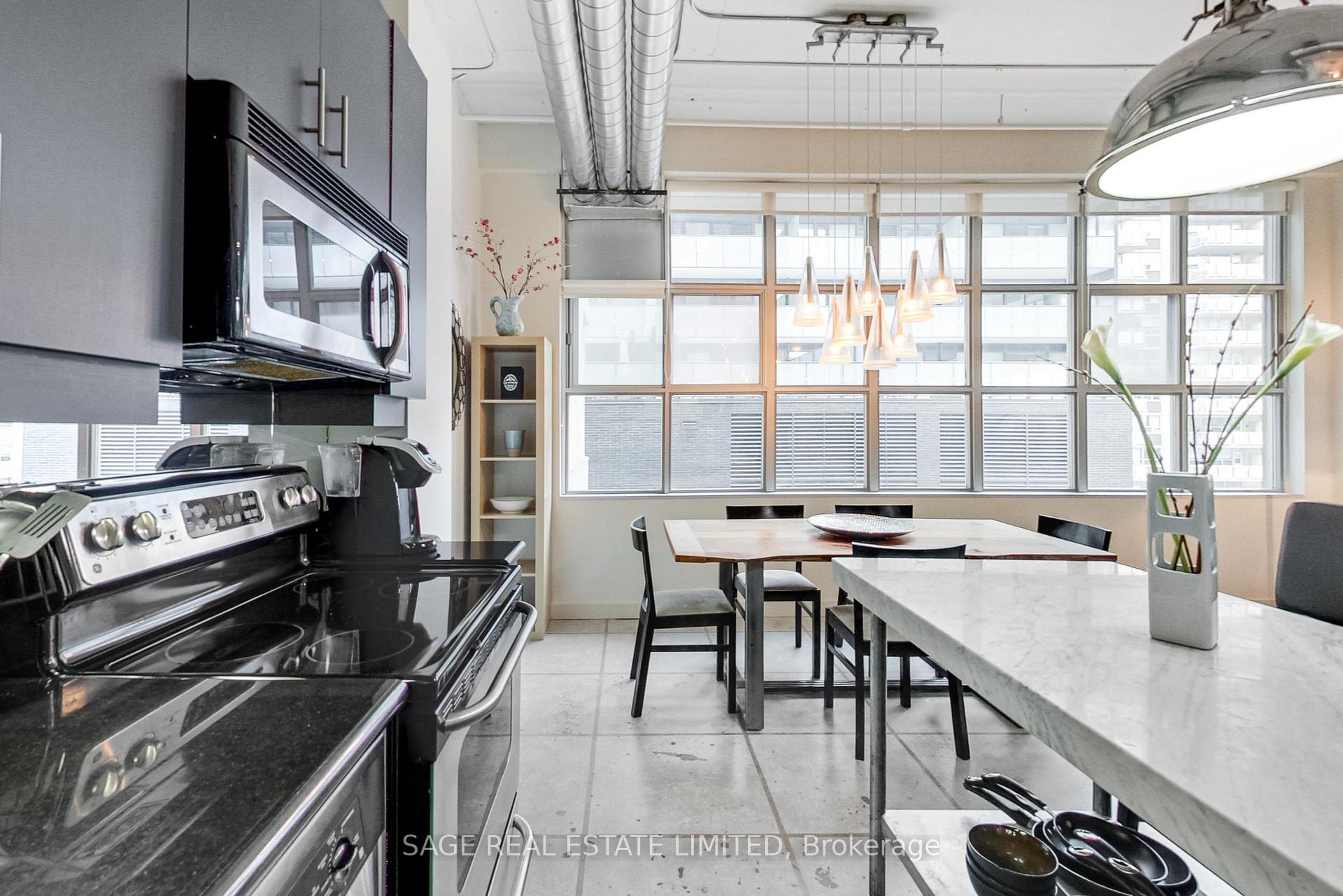 Photo 24 of Unit 208, 188 Eglinton Avenue E, Toronto, Mount Pleasant West — HOMEH