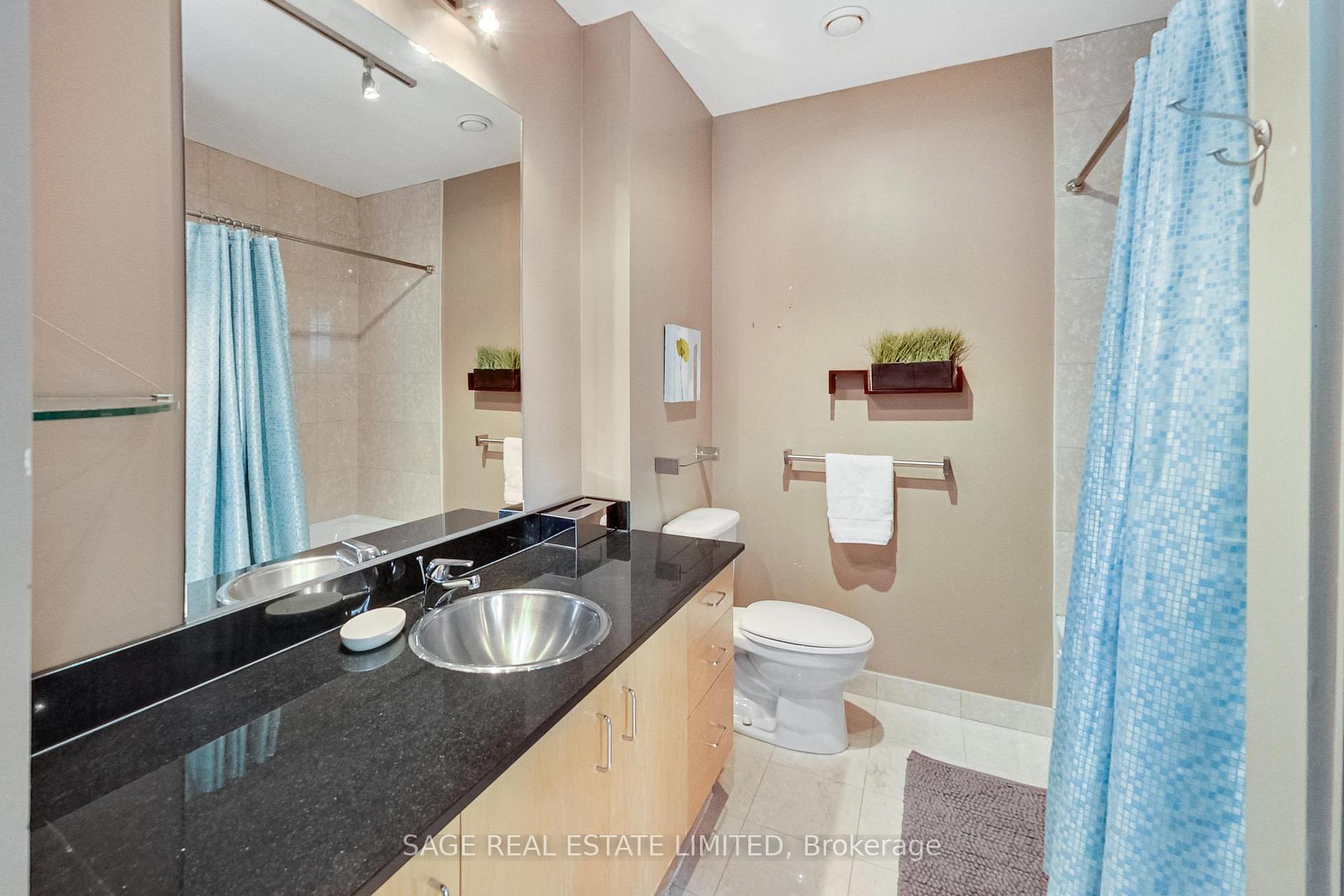 Photo 14 of Unit 208, 188 Eglinton Avenue E, Toronto, Mount Pleasant West — HOMEH