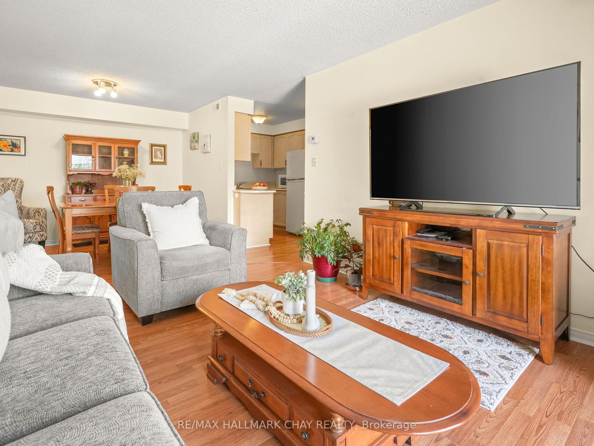 Photo 8 of Unit 202, 247 King Street N, New Tecumseth, Alliston — HOMEH