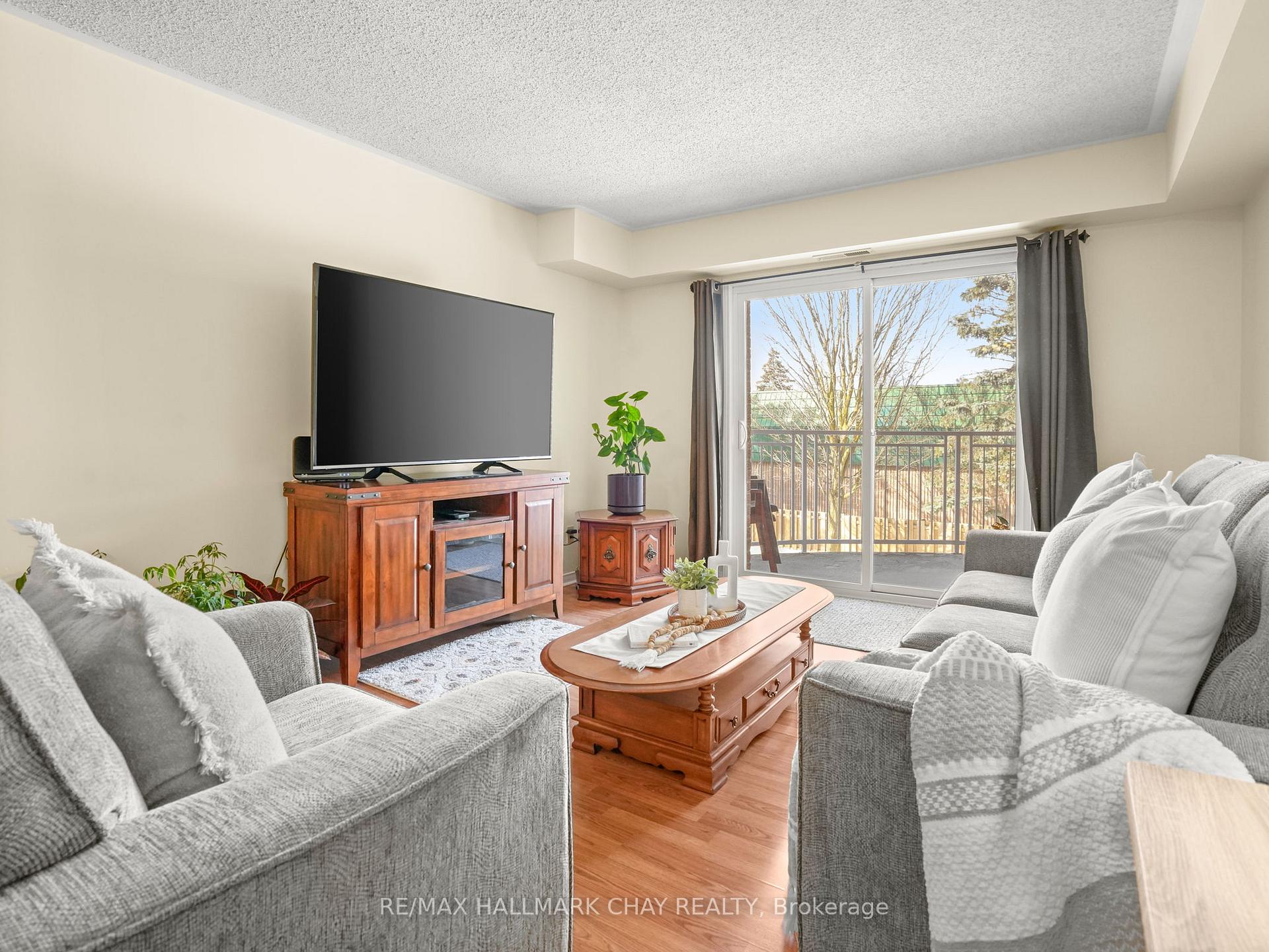 Photo 9 of Unit 202, 247 King Street N, New Tecumseth, Alliston — HOMEH
