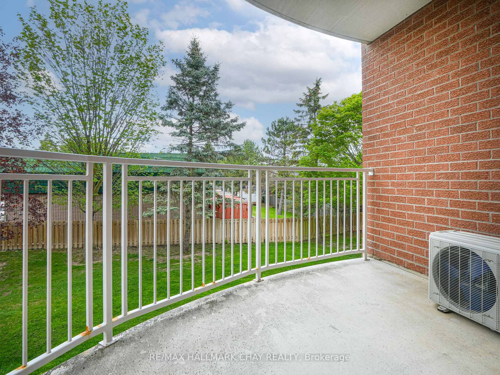 Photo 16 of Unit 202, 247 King Street N, New Tecumseth, Alliston — HOMEH