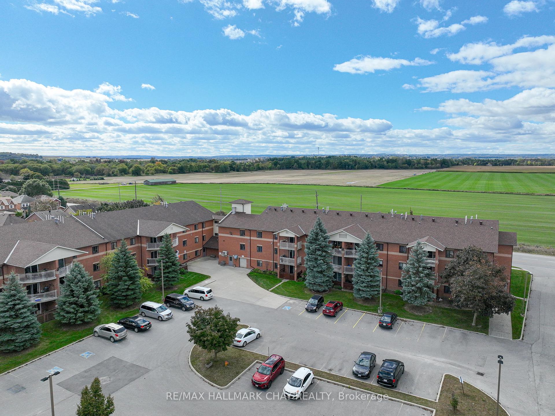 Photo 41 of Unit 202, 247 King Street N, New Tecumseth, Alliston — HOMEH