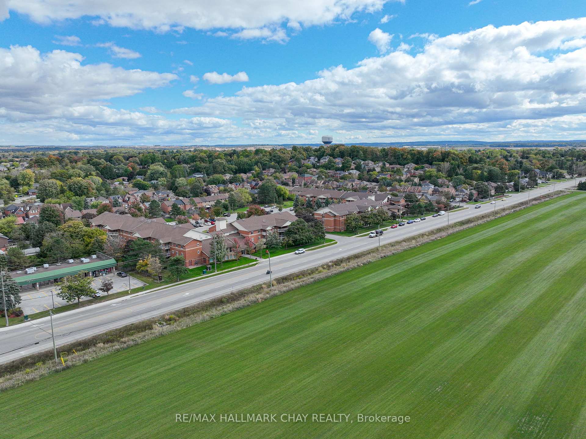 Photo 42 of Unit 202, 247 King Street N, New Tecumseth, Alliston — HOMEH