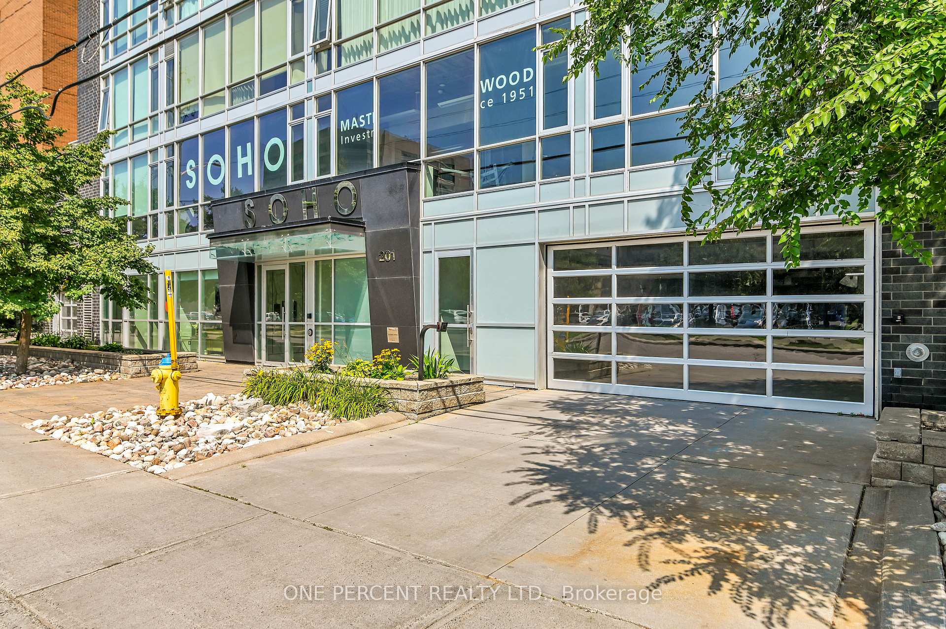 Photo 3 of Unit 403, 201 Parkdale Avenue, Ottawa, Mechanicsville — HOMEH