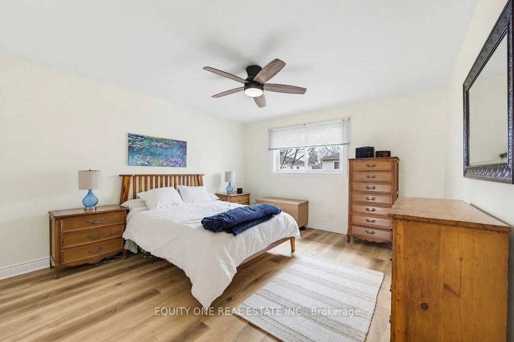Photo 18 of 706 Levac Drive, Ottawa, Fallingbrook/Pineridge — HOMEH