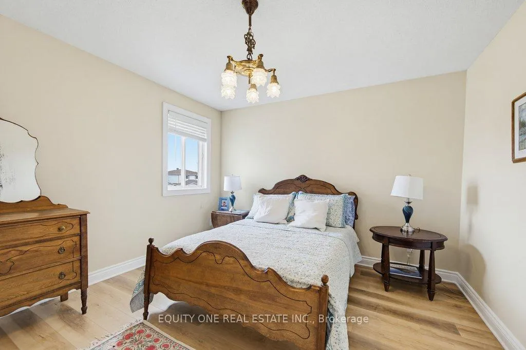 Photo 22 of 706 Levac Drive, Ottawa, Fallingbrook/Pineridge — HOMEH