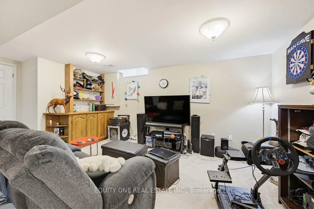 Photo 28 of 706 Levac Drive, Ottawa, Fallingbrook/Pineridge — HOMEH